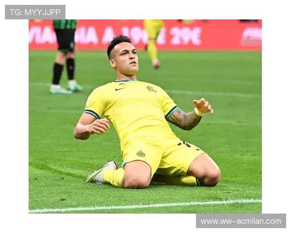 劳塔罗一脚贴地斩撕裂对方中路，国际米兰攻势持续上扬——新的赛季风暴正在成形